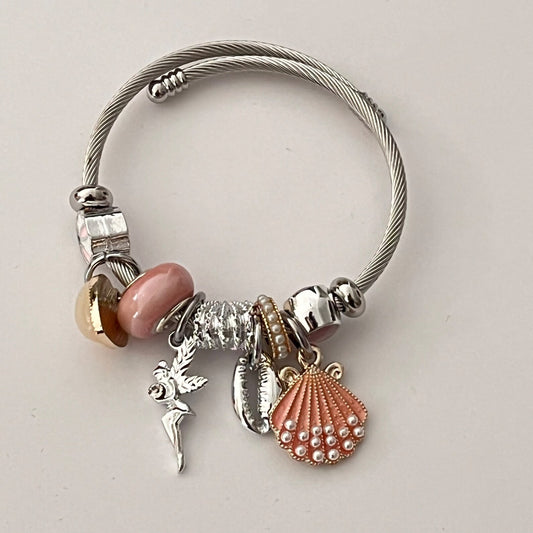 Seashell bracelet charm , Charm bracelets , bracelet for women , gift for girls , jewelry , women bracelet accessories