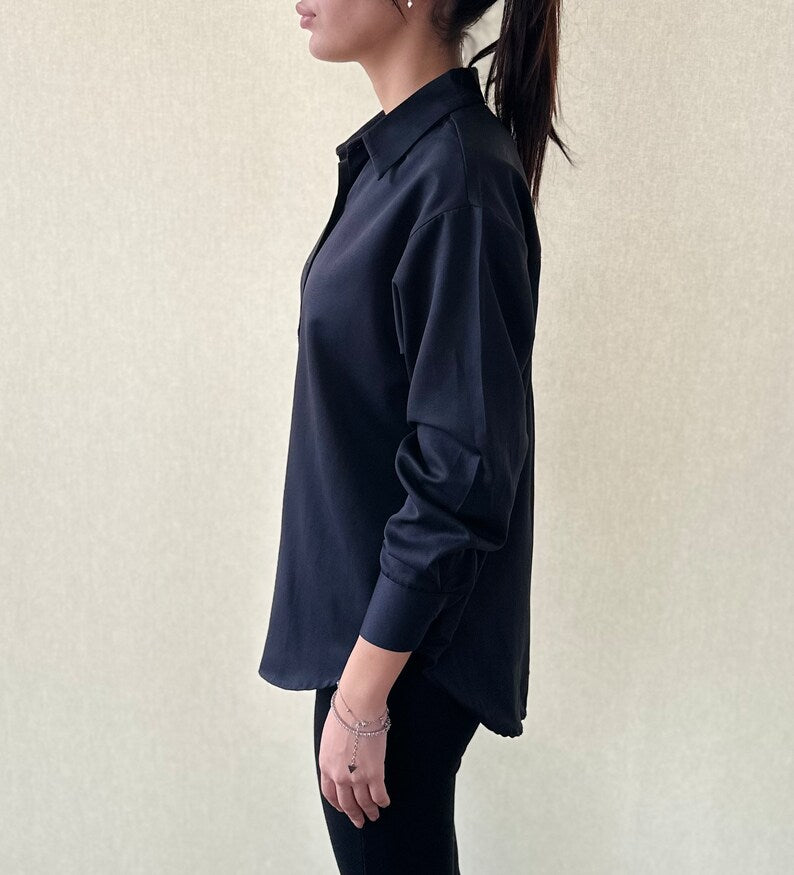 Rhinestone Fatima's hand design black shirt